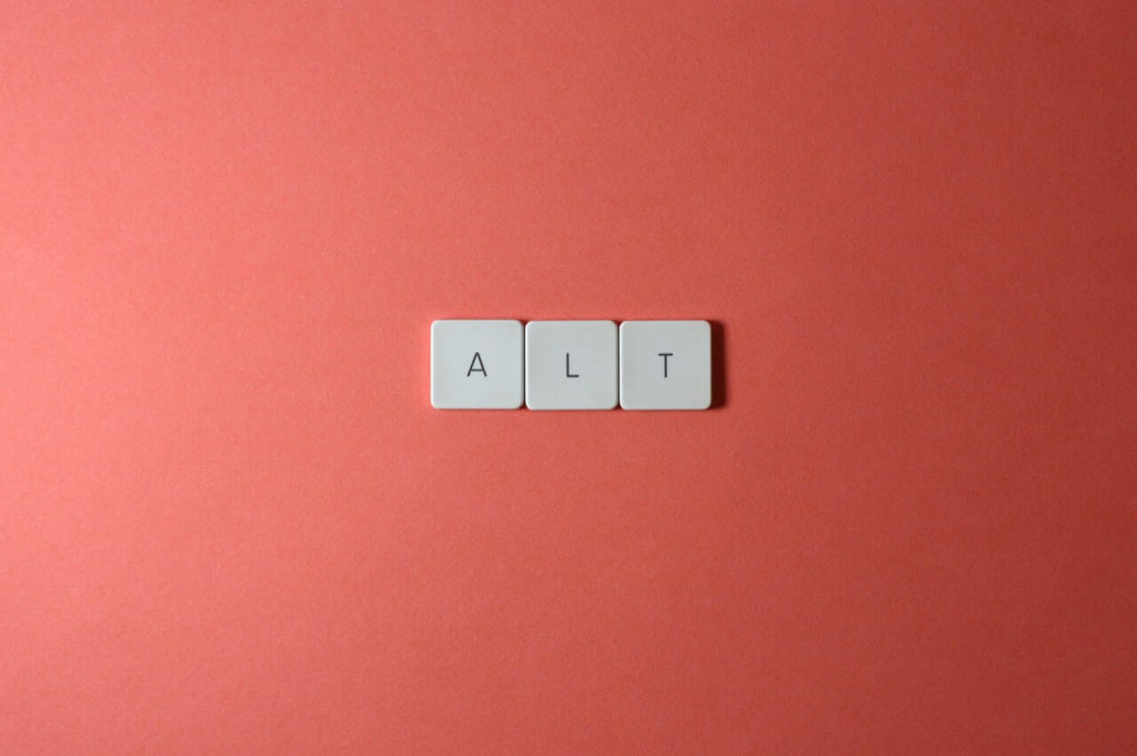le mot alt en domino